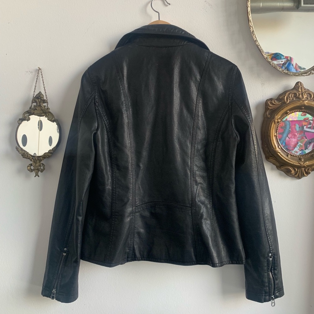 Black Tommy Hilfiger Faux Leather Jacket Size M - Picture 2 of 8